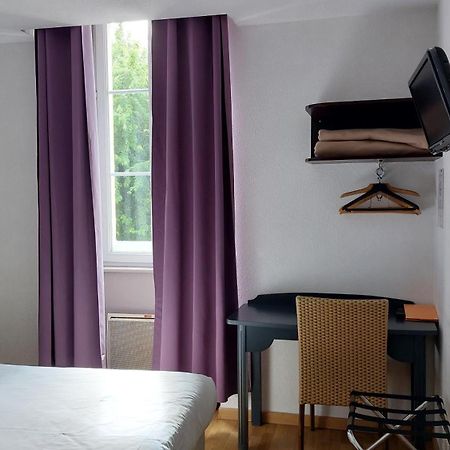 Hotel De France Еспалион Екстериор снимка