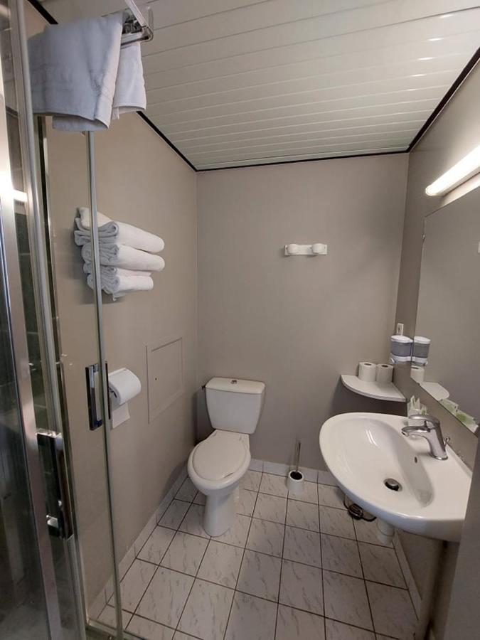 Hotel De France Еспалион Екстериор снимка