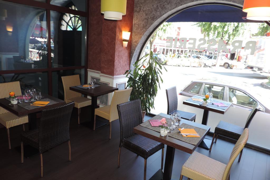 Hotel De France Еспалион Екстериор снимка